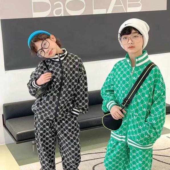 Bộ nỉ bé trai sành điệu 5-10 tuổi in chữ GG tràn áo, Đồ bộ cho bé cao cấp dáng hiphop thời trang