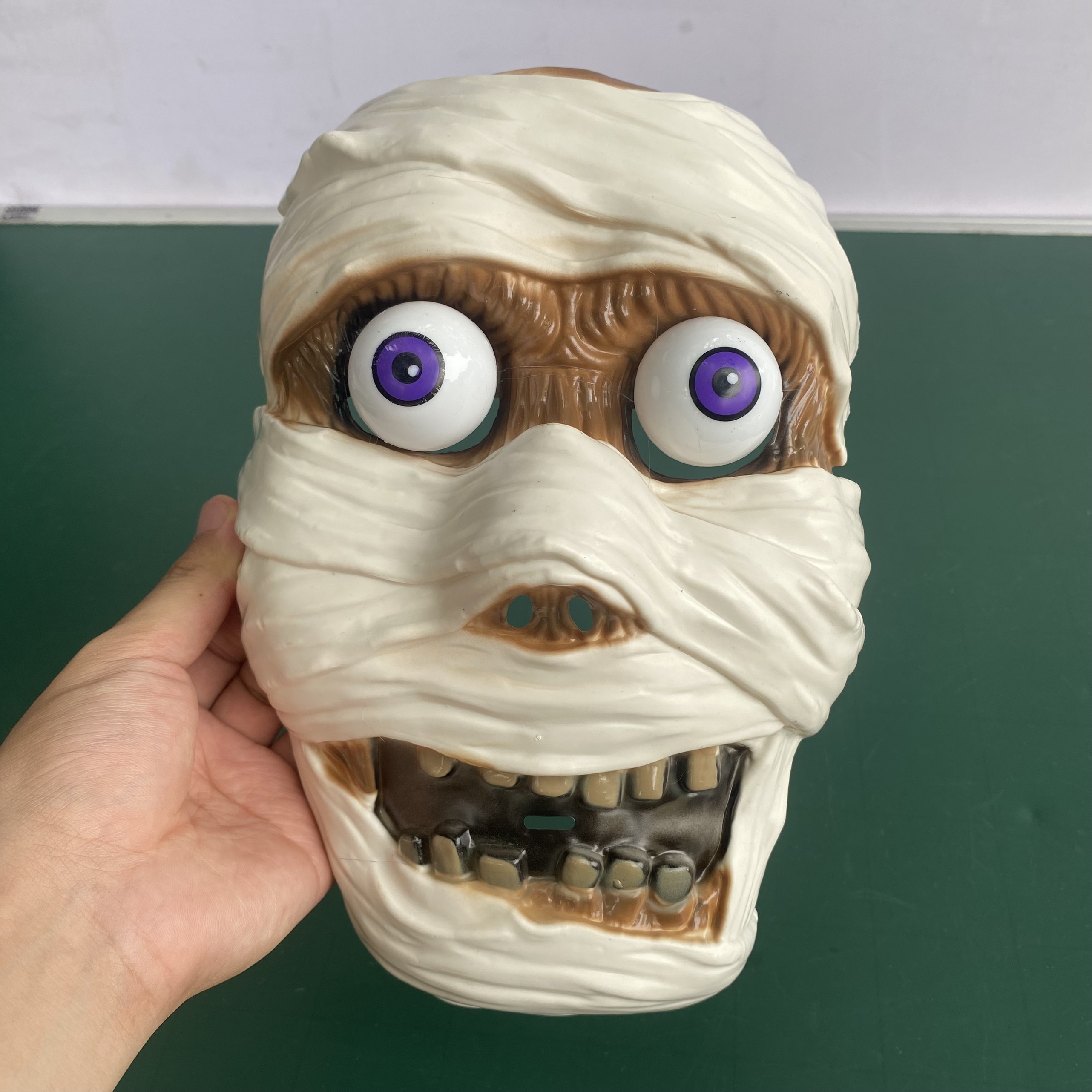 Mặt nạ xác ướp  nhựa cứng đẹp hóa trang Halloween cho người lớn và trẻ em