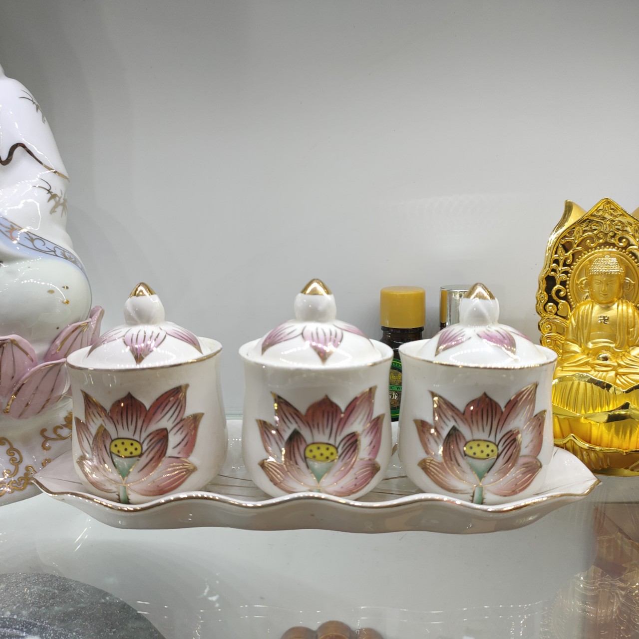 Khay nước 3 ly Hoa sen 19cm - thờ cúng