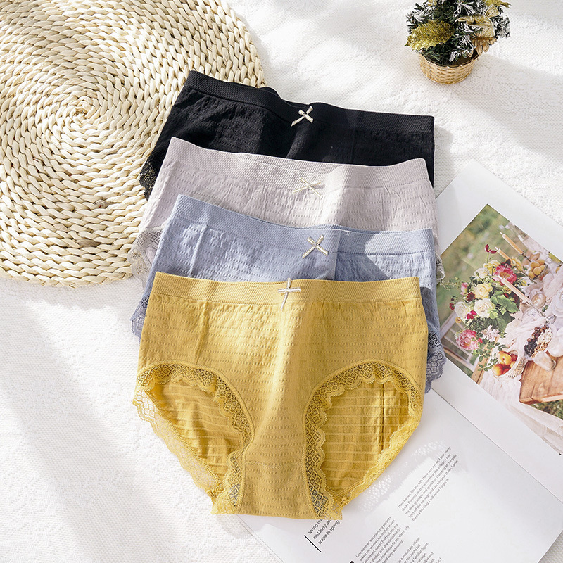 Quần lót nữ Cotton viền ren phom rộng ôm mông thoải mái thoáng khí QL008