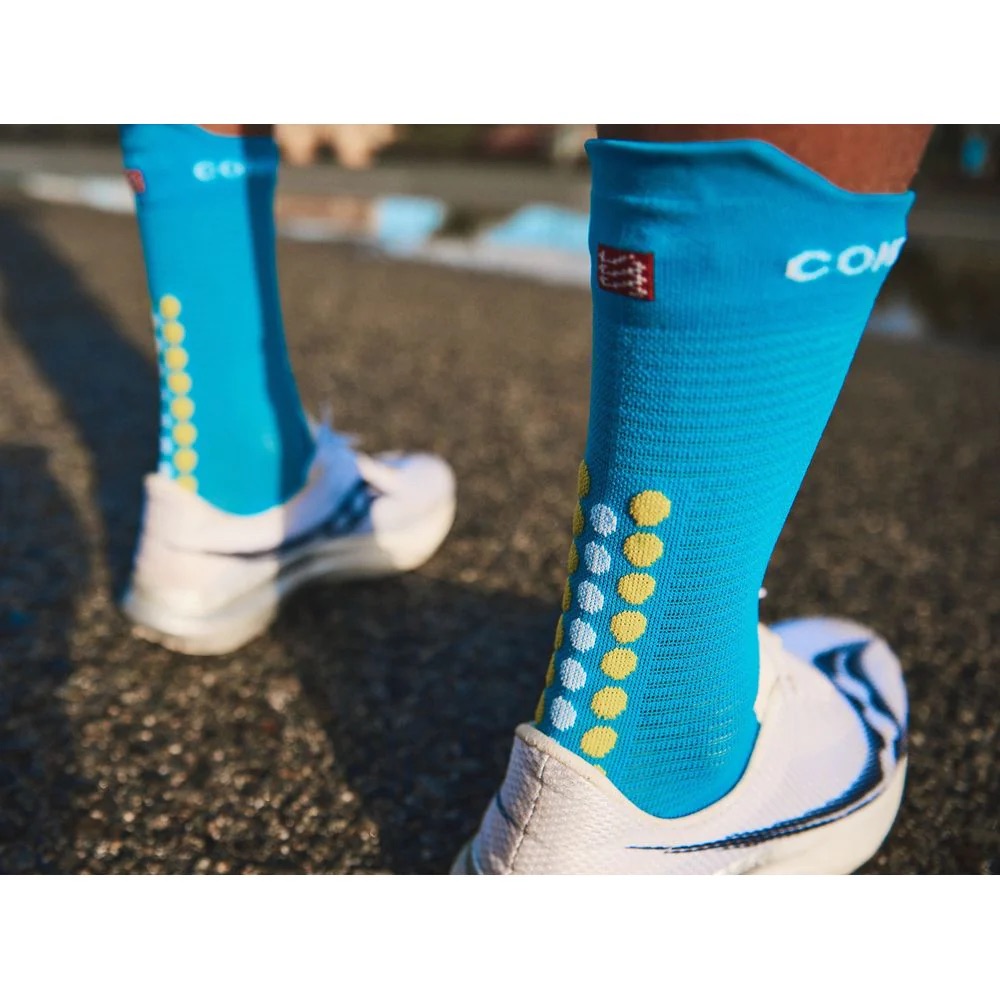 Vớ chạy bộ Compressport Pro Racing Socks V4.0 – Run High - Màu xanh