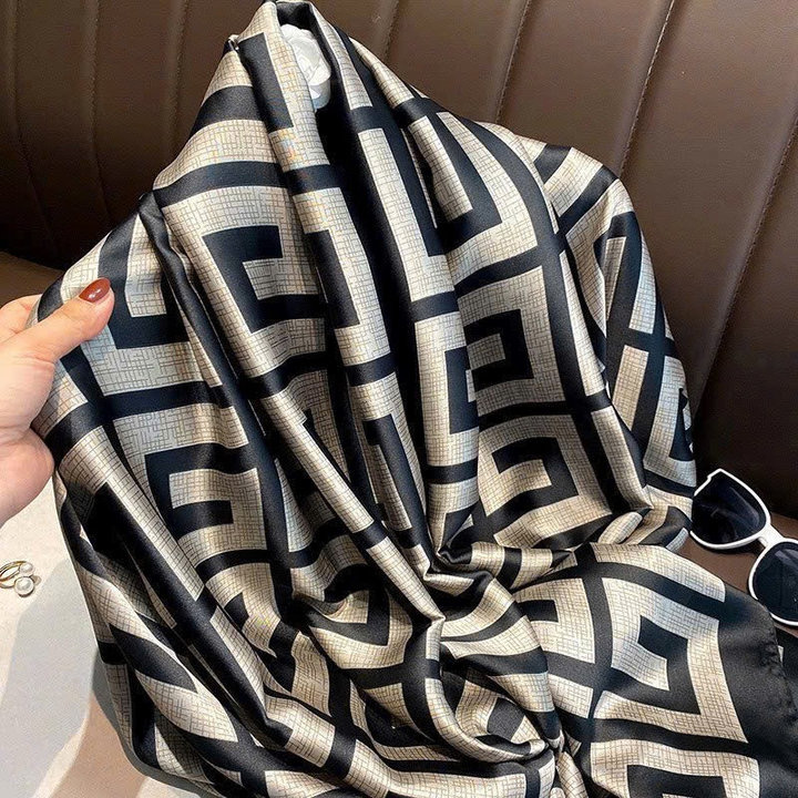 KHĂN CHOÀNG LỤA DÁNG DÀI CỰC SANG PHONG CÁCH TÂY ÂU SANG XỊN MỊN MÃ 10