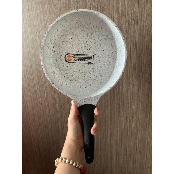 Chảo chống dính bếp từ, chảo từ cao cấp men Đức Rapido - Tefal 20cm, 24cm, 28cm đáy chấm - hàng chính hãng