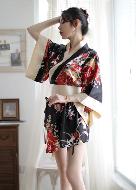Hình ảnh Bộ đồ ngủ Kimono phong cách Nhật Bản quyến rũ - Màu đen