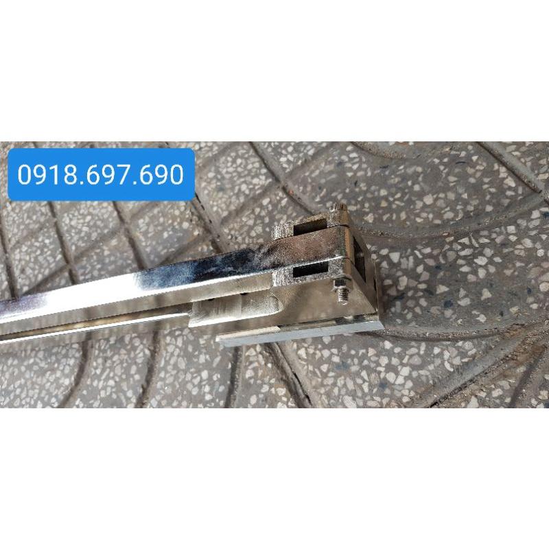 Kìm bấm / khuôn dập ke vĩnh cửu cửa đi nhôm xingfa nhập khẩu 2ly