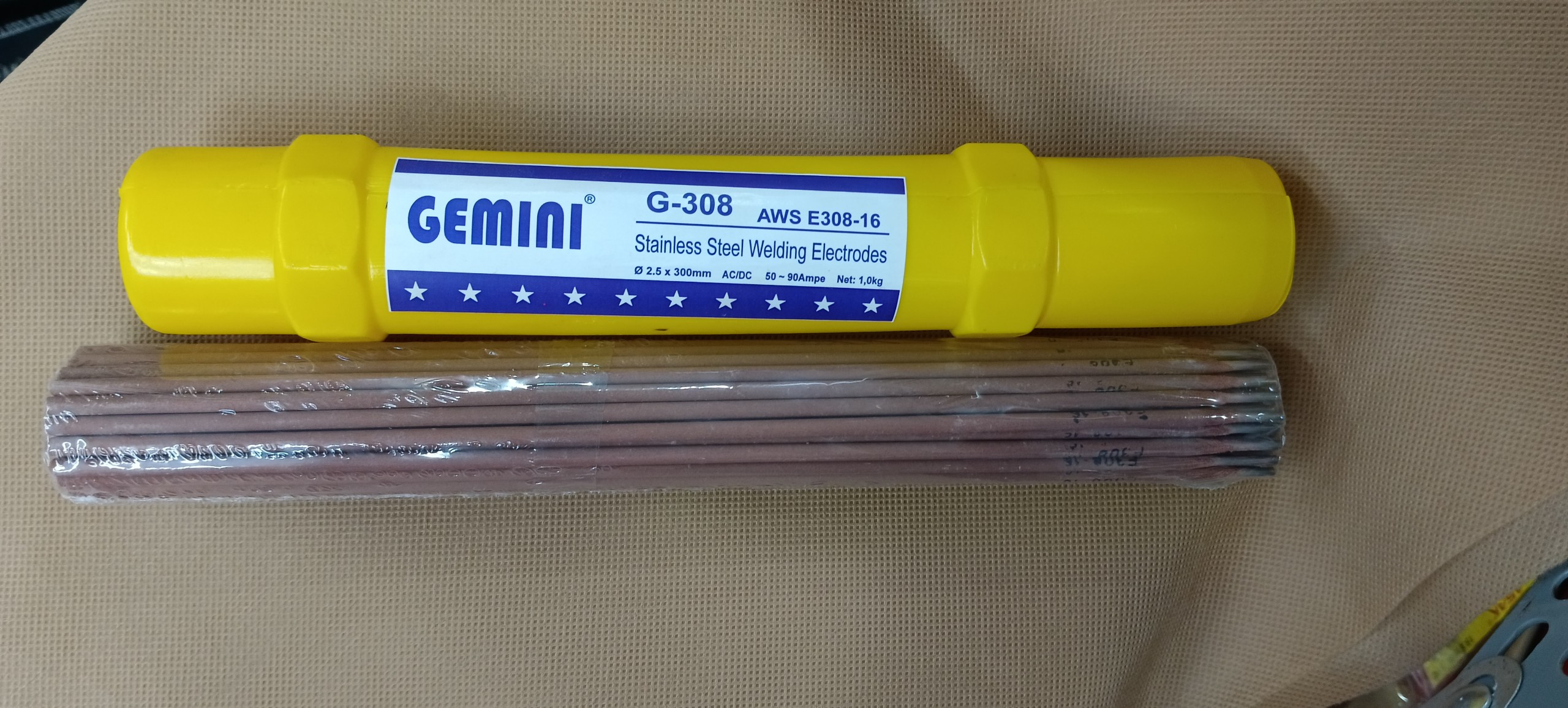Hộp que hàn inox 2.5mm G-308