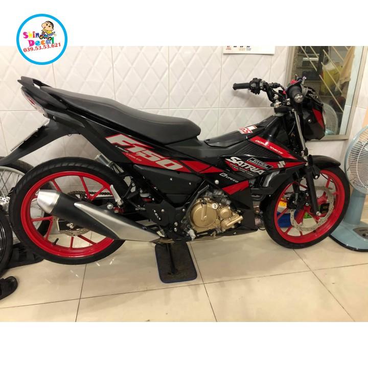 Tem rời satria fi đỏ đen chữ xám