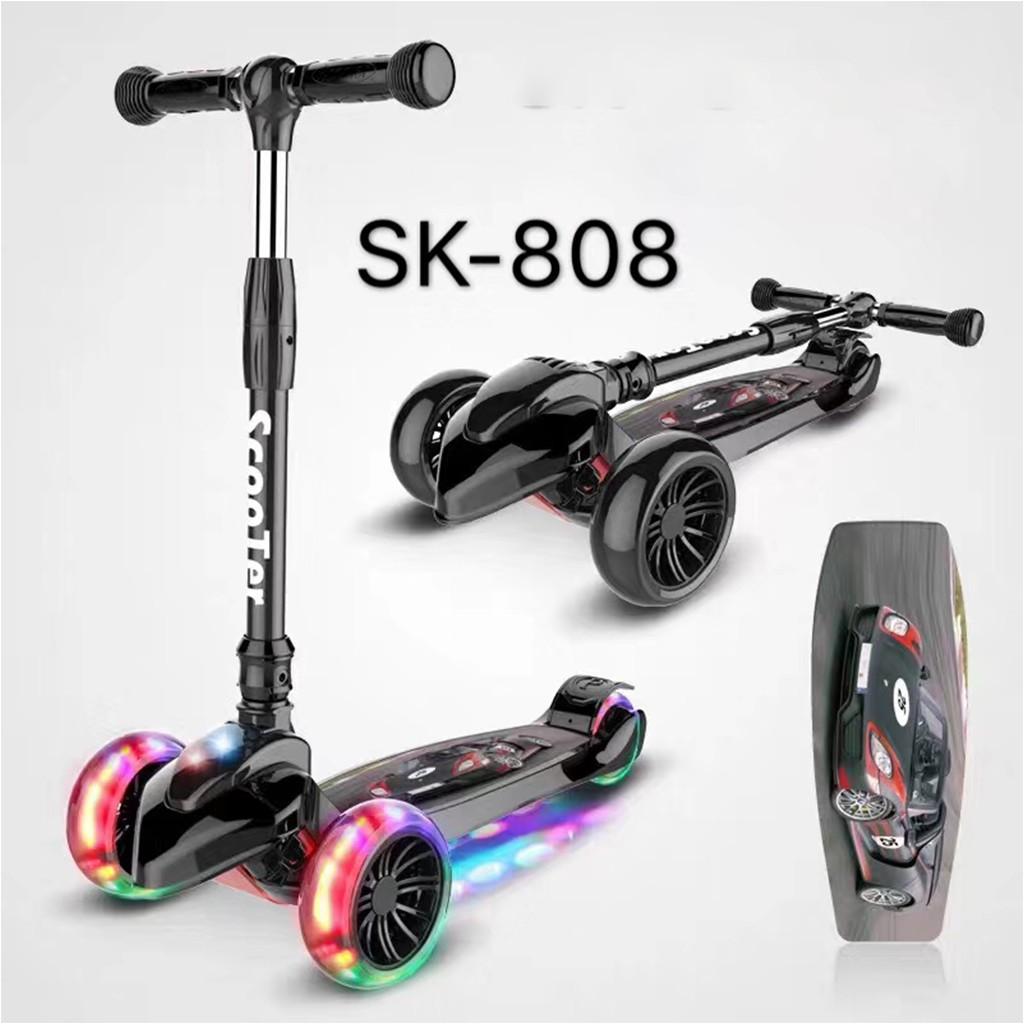 Xe trượt Scooter Sk-808 3 bánh phát sáng cho bé