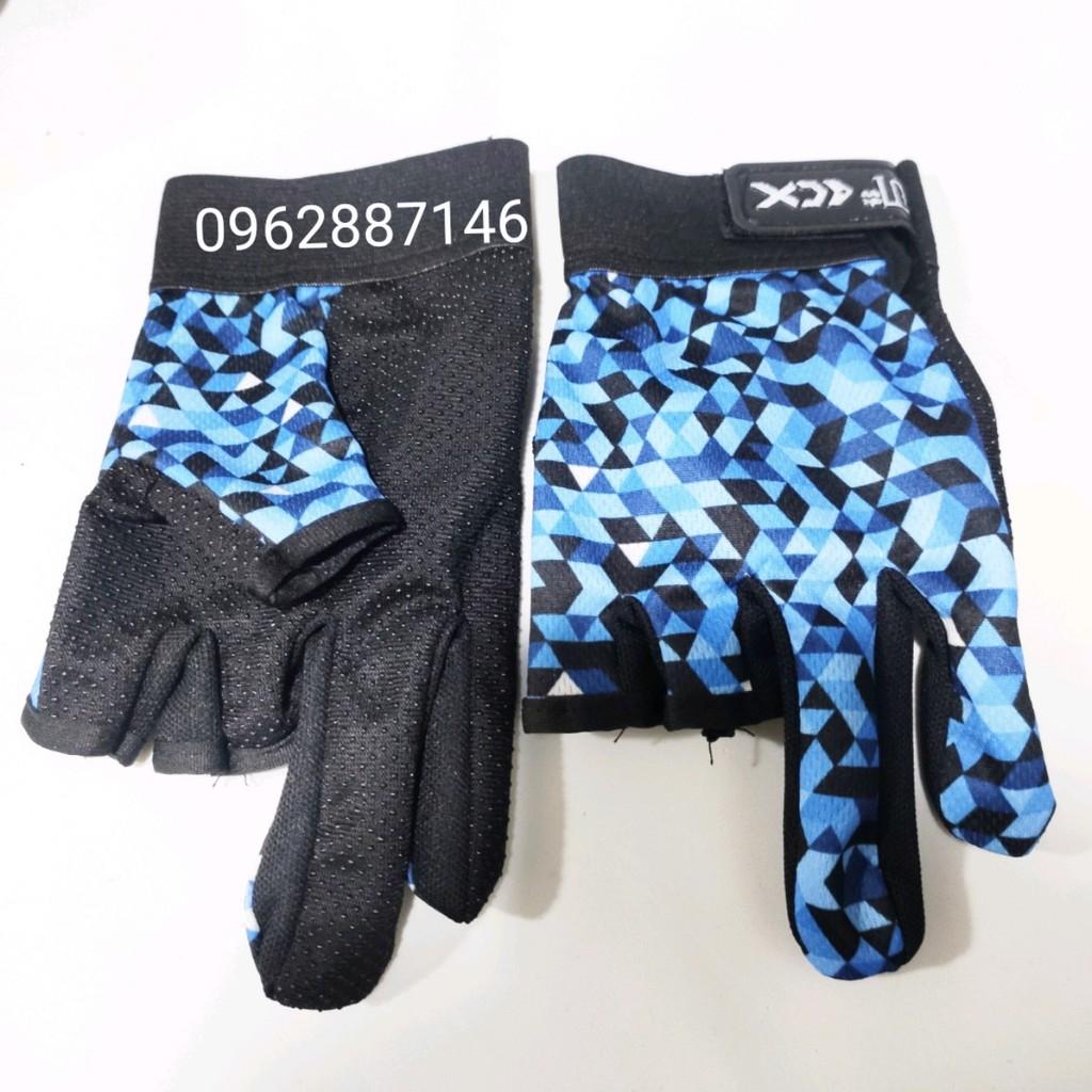 Combo mũ câu cá +găng tay+quấn cổ+ống tay lure daiwa