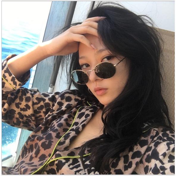 Kính râm thời trang tròn thầy bói tin hin phong cách Ulzzang Hàn Quốc Camcamvintage