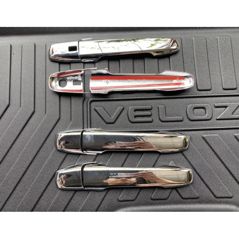 Ốp Tay nắm Cửa Xe TOYOTA VELOZ 2022 2023 Mạ Crom cao cấp