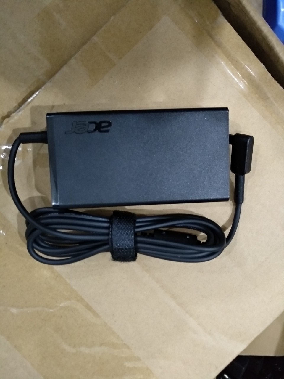 Sạc dành cho Laptop Acer Swift 3 SF313-53 SF314-51 SF314-52 SF314-54 SF314-55 SF314-71 SF314-43 SF314-511 SF314-512 SF314-512T hàng nhập khẩu