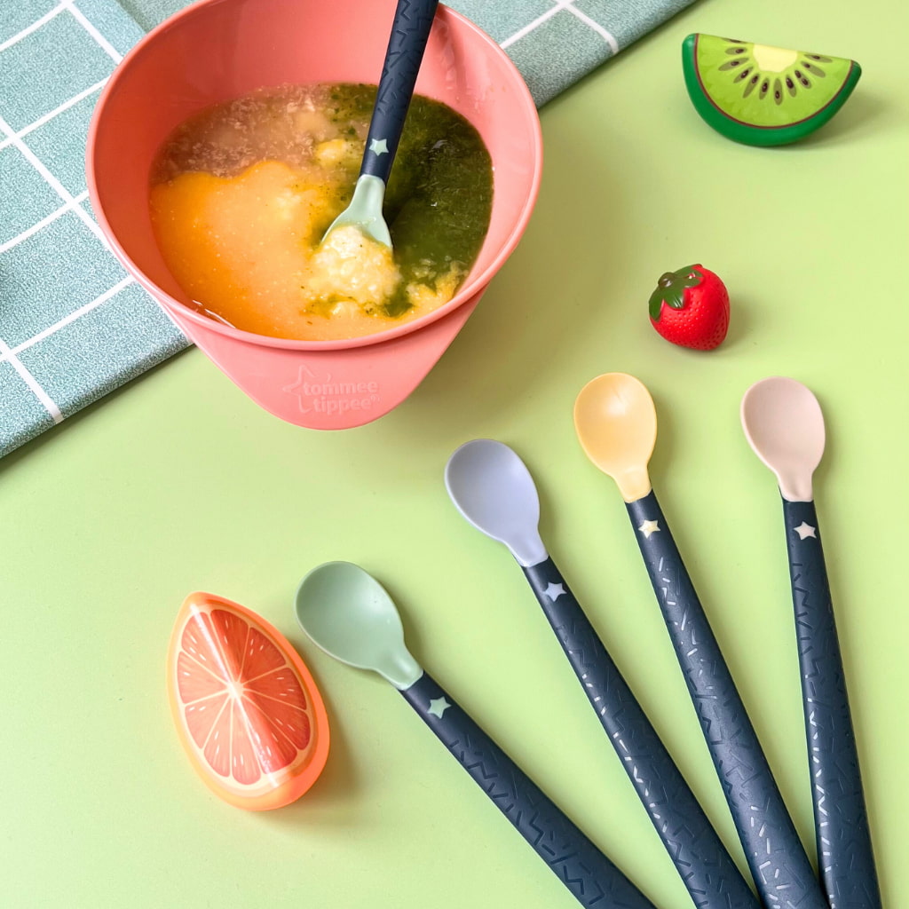 Thìa Ăn Dặm Cho Bé Tommee Tippee Softee Từ 4 Tháng (Bộ 5 Thìa)