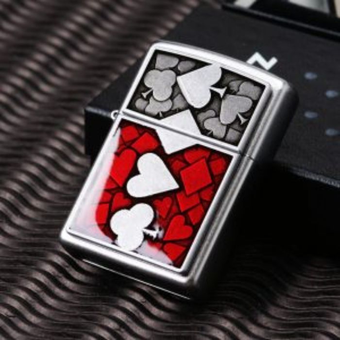 Bật Lửa Zippo 4 Card Suits Chính Hãng Usa