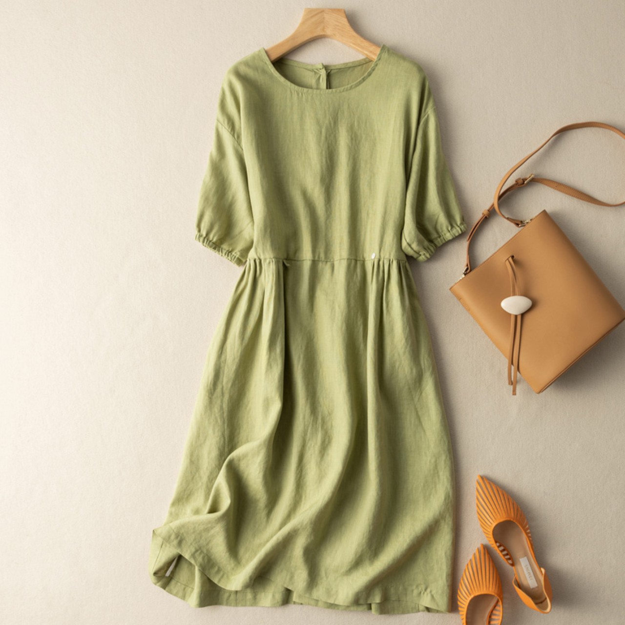 Hình ảnh Đầm suông trung niên, đầm linen dáng suông ĐŨI VIỆT thời trang thương hiệu chính hãng D60