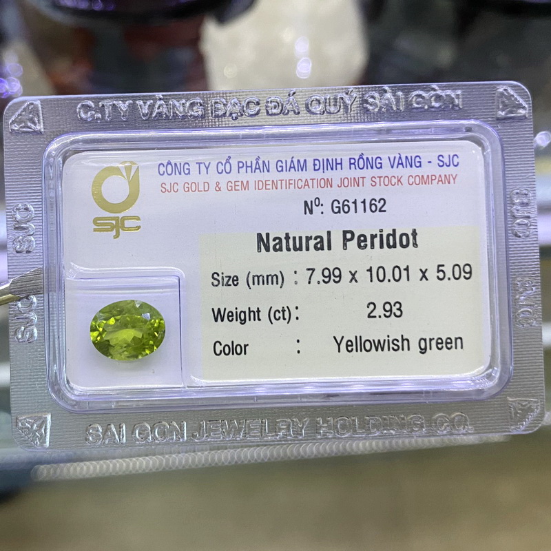 Viên Đá Peridot Ngọc Olivin Thiên Nhiên, Đá Phong Thủy Loại Lớn Mài Giác Oval Kiểm Định
