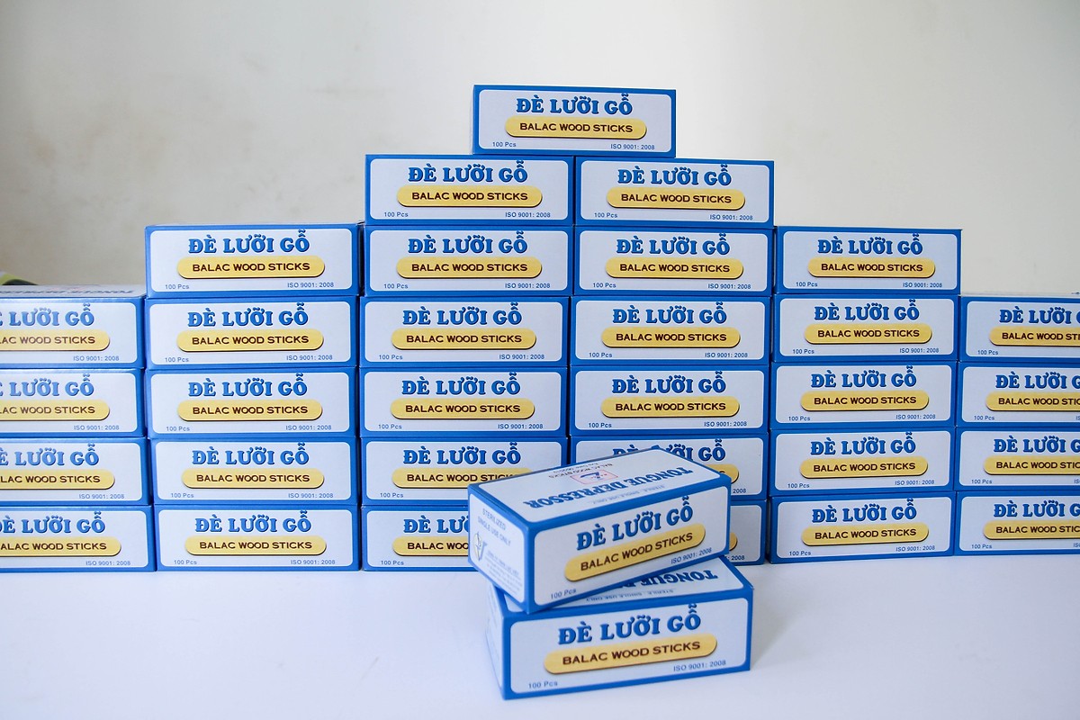 Combo 2 hộp que đè lưỡi tiệt trùng