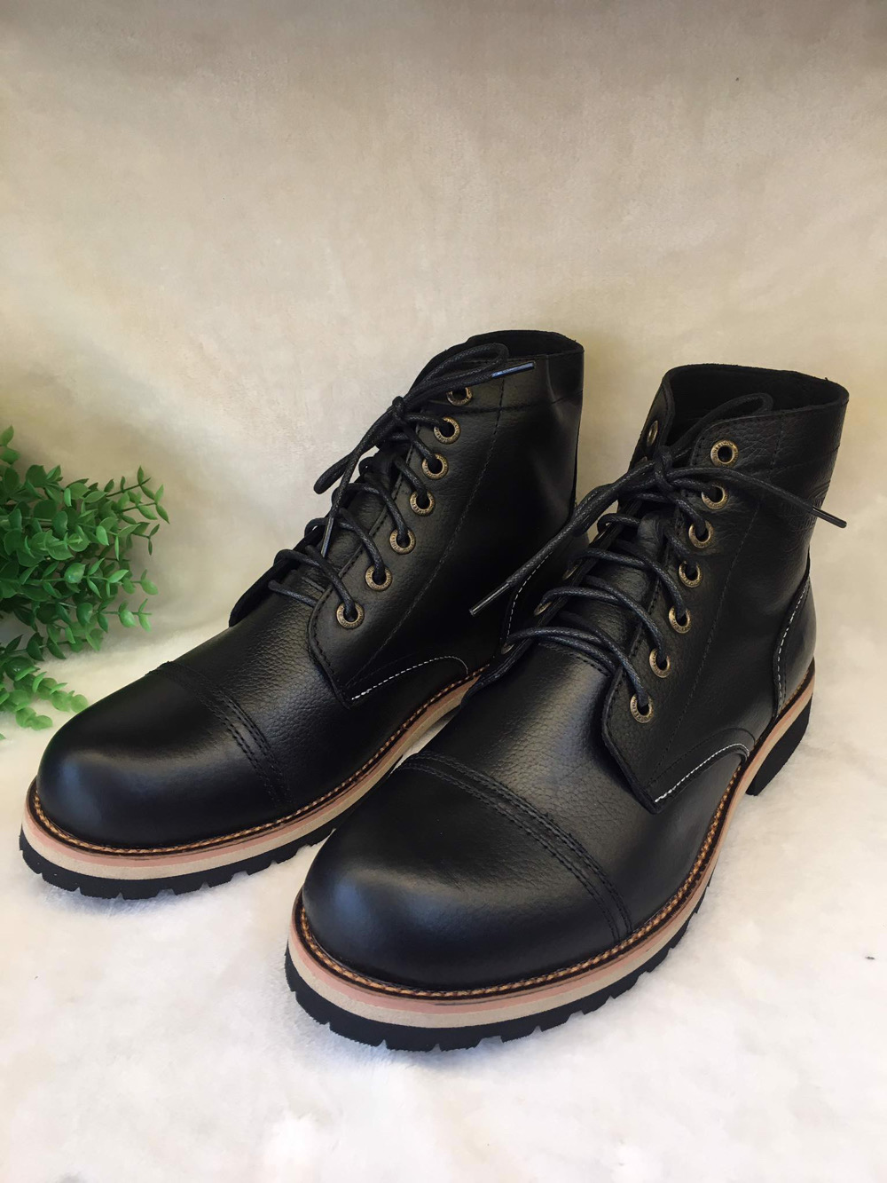 Giày boot nam cổ lửng  giày chelsea boot da bò màu đen-BT06 (tặng 1 lót giày tăng cao 3.5cm)