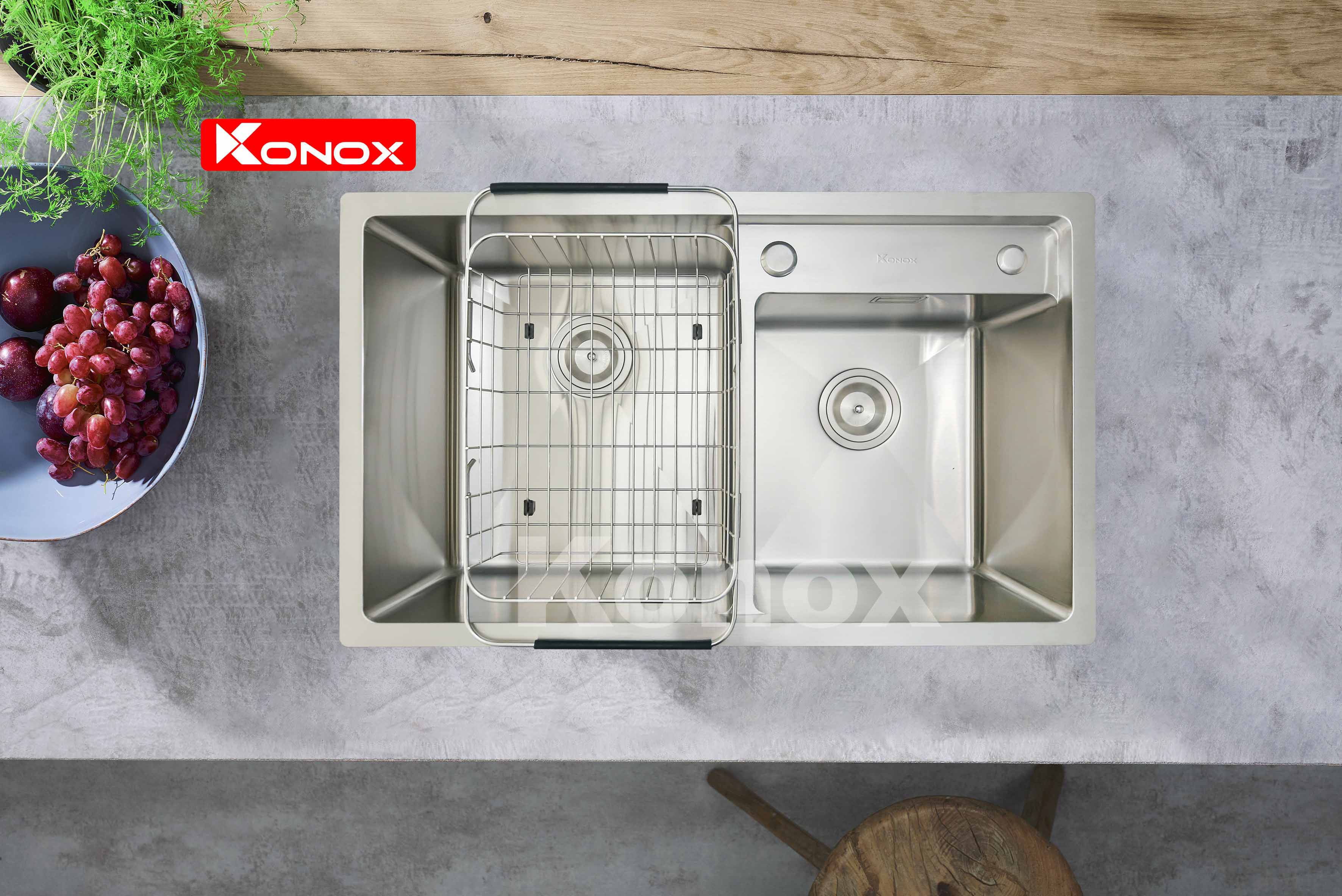 Chậu rửa bát Konox, Overmount Series, Model KN8248DO, Inox 304AISI tiêu chuẩn châu Âu, 820x480x228(mm), Full set gồm Siphon + giá úp bát inox, Hàng chính hãng