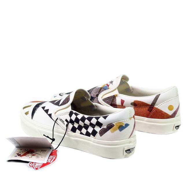 Giày Vans UA Classic Slip-On MoMA - VN0A4U381ID