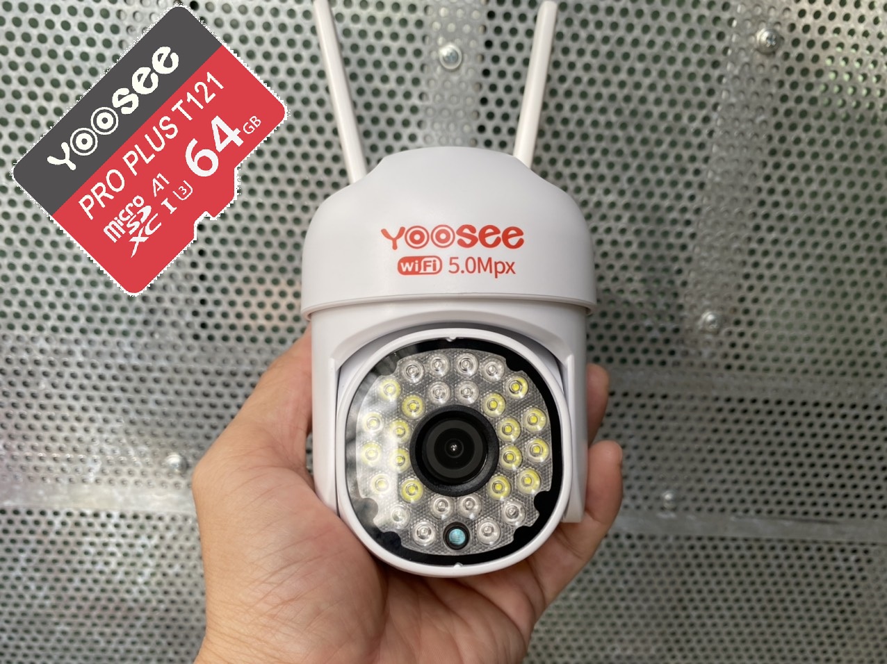 Camera IP Wifi Ngoài trời Yoosee PTZ 2 Râu FullHD 1080P 6 LED trợ sáng, 4 LED hồng ngoại, đàm thoại 2 chiều, hỗ trợ xoay 350 độ - hàng chính hãng
