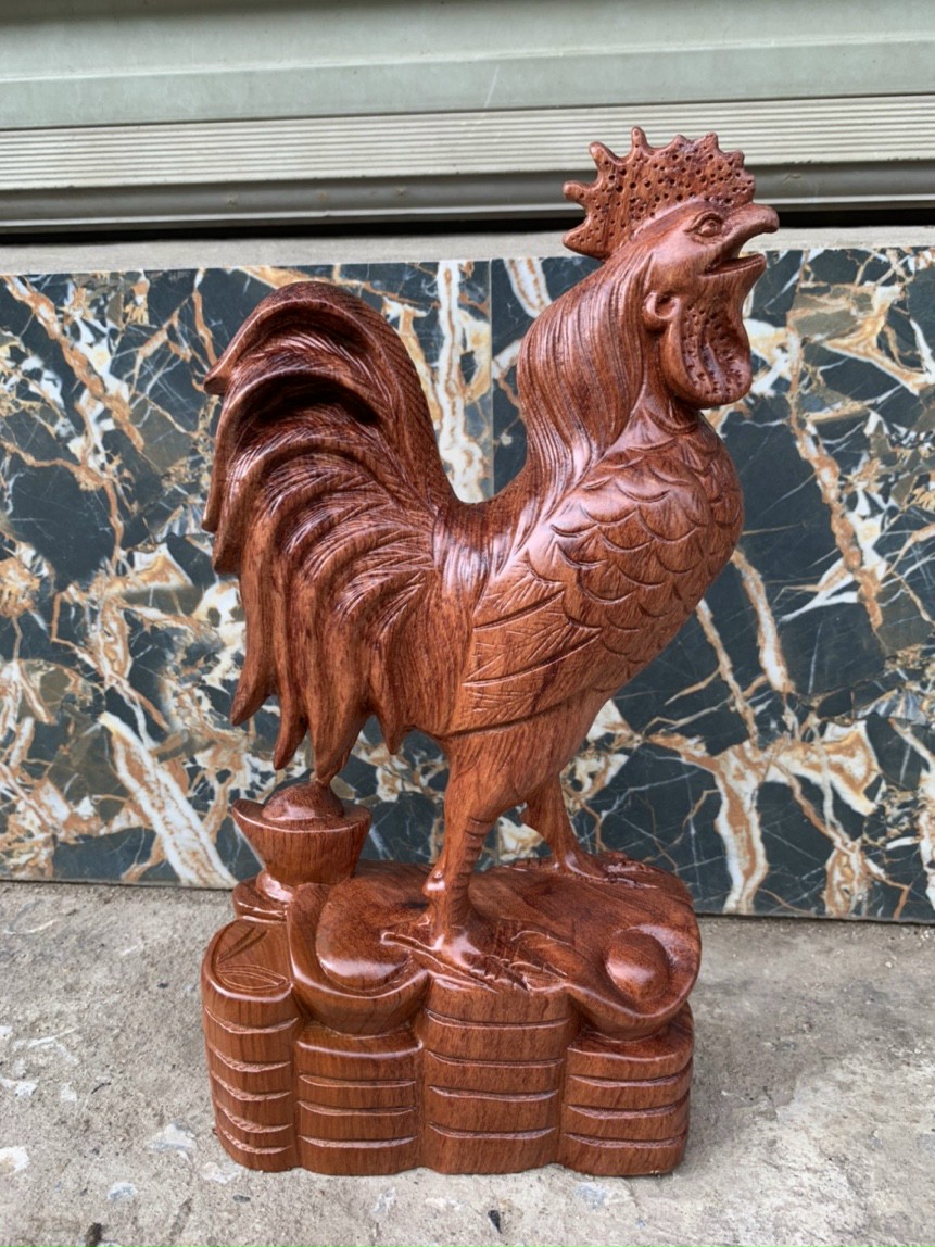 Tượng gia đình gà bằng gỗ hương đá kt cao 30cm