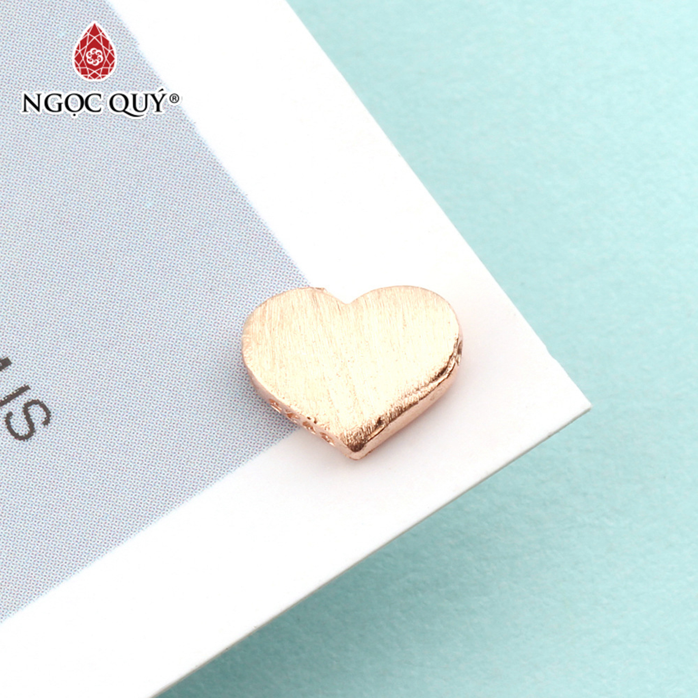 Charm bạc trái tim xỏ ngang màu vàng hồng - Ngọc Quý Gemstones