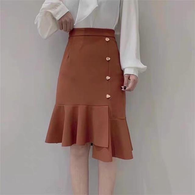 Chân Váy Chữ A Đuôi Cá Lệch Tà Đính Cúc Thời Trang Nữ