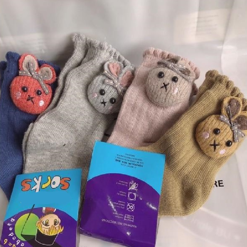 Set 2 đôi tất bé cao cổ Thỏ kute