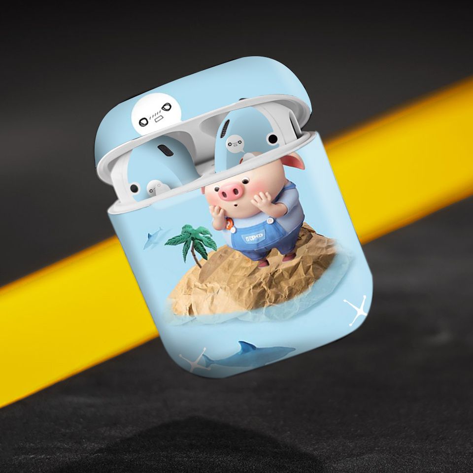 Miếng dán skin chống bẩn cho tai nghe AirPods in hình Heo con dễ thương - HEO2k19 - 048 (bản không dây 1 và 2)