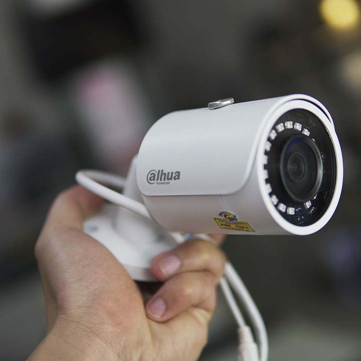 Camera IP POE 2.0MP DAHUA DH-IPC-HFW1230SP-S4 hàng chính hãng