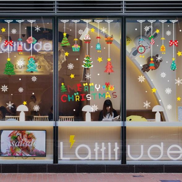 Decal trang trí Noel Hít Tĩnh Điện - Rèm dây thông đáng yêu nhiều màu sắc