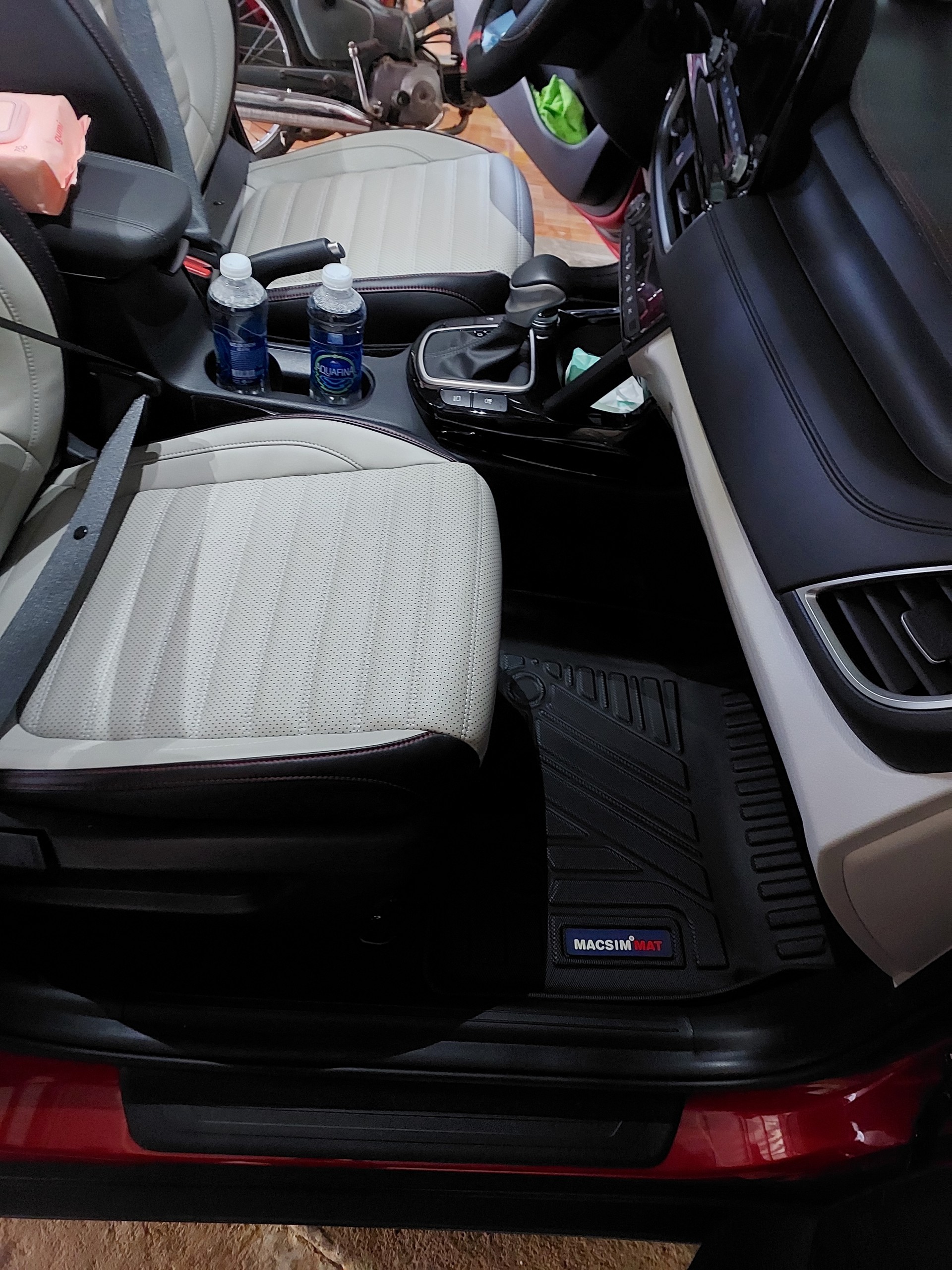 Thảm lót sàn xe ô tô KIA SELTOS 2020 - 2023 Nhãn hiệu Macsim chất liệu nhựa TPV cao cấp màu đen
