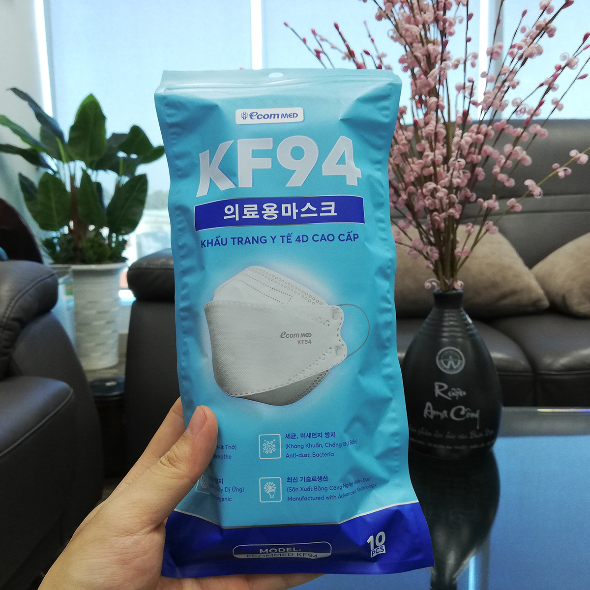 Khẩu Trang KF94 EcomMed (Bịch 10 cái) thoải mái Không Đau Tai - Đạt chuẩn FDA