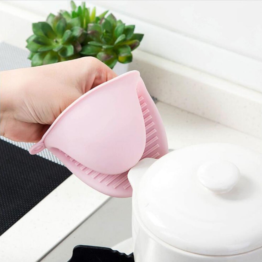 Găng tay silicon cách nhiệt chống gây bỏng tiện dụng