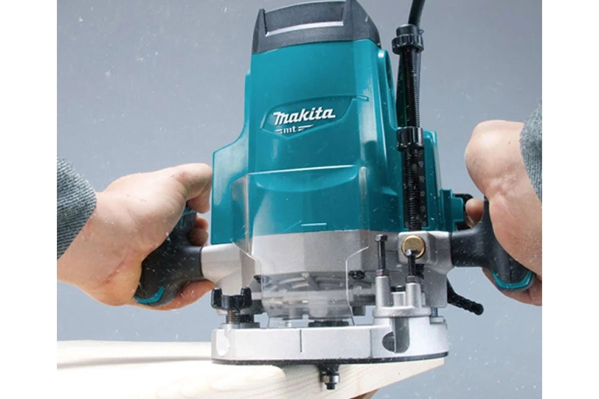 Máy phay (1/2") Makita - M3600B