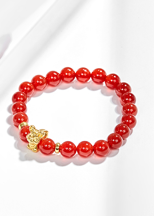 Vòng tay đá mã não đỏ charm tuổi tý bạc mạ vàng 24k - Ngọc Qúy Gemstones