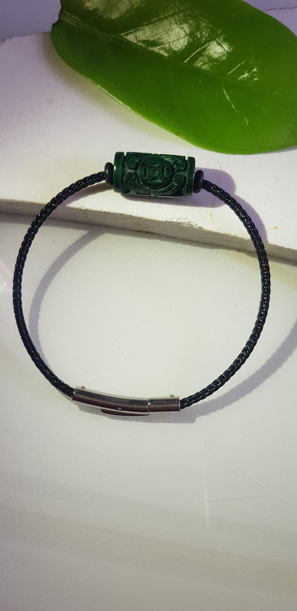 Vòng tay charm Lu Thống Đồng Tiền Đẹp Đá Cẩm Thạch tự nhiên Xanh Đậm đẹp dây đen có khoen Hợp Nữ mệnh Thủy mệnh Mộc hợp ạ