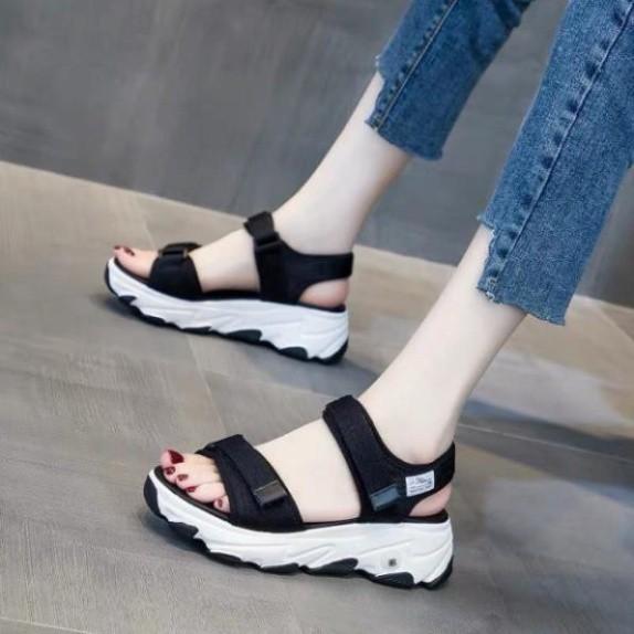 Giày Sandals nữ, Sandal Nữ Sandal Đế Xuồng Học Sinh Cao 3Cm Hàng Công Ty Siêu Đẹp Êm Và Nhẹ Hai Màu Đen Trắng F