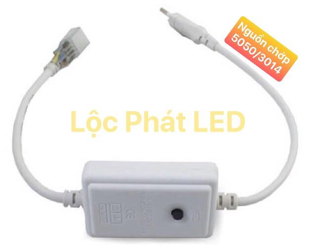 Đèn LED dây 5050 dán 5 mét ống nhựa 220v tặng kèm 1 dây nguồn tốt
