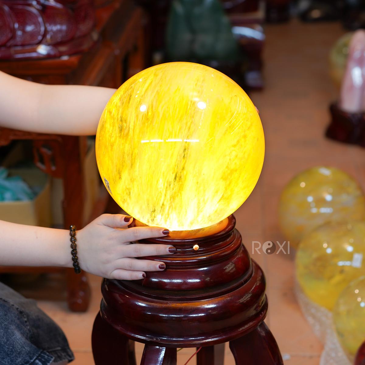 Quả Cầu Obsidian vàng - 15,6kg - 24cm + đôn xoay