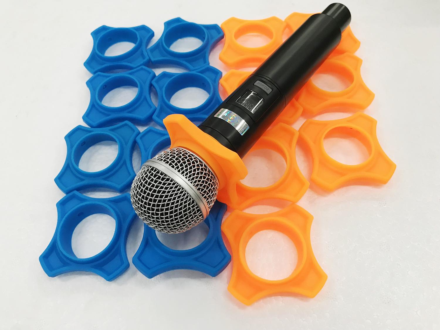 Bộ 2 chống lăn silicon cao su cho micro có dây và không dây - Màu cam và xanh dương