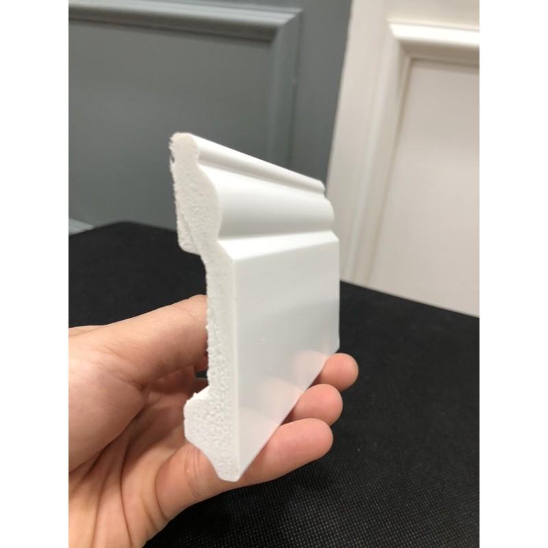Phào chân tường nhựa composite trắng bản 8cm thanh dài 2m4