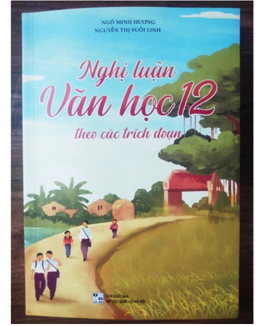 Sách - Nghị luận văn học 12 theo các trích đoạn