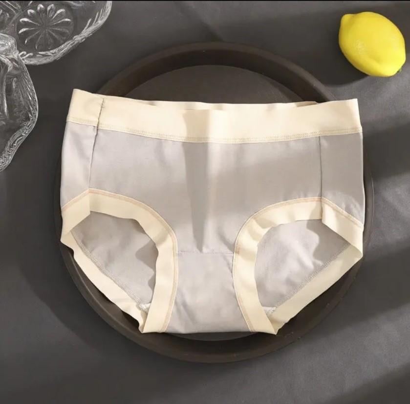 Quần lót nữ điềuhoà khángkhuẩn cho nữ, chất cotton, viền su lớn, thoáng khí, ôm mông, thấm hút mồ hôi cực tốt Women Đen - Trắng