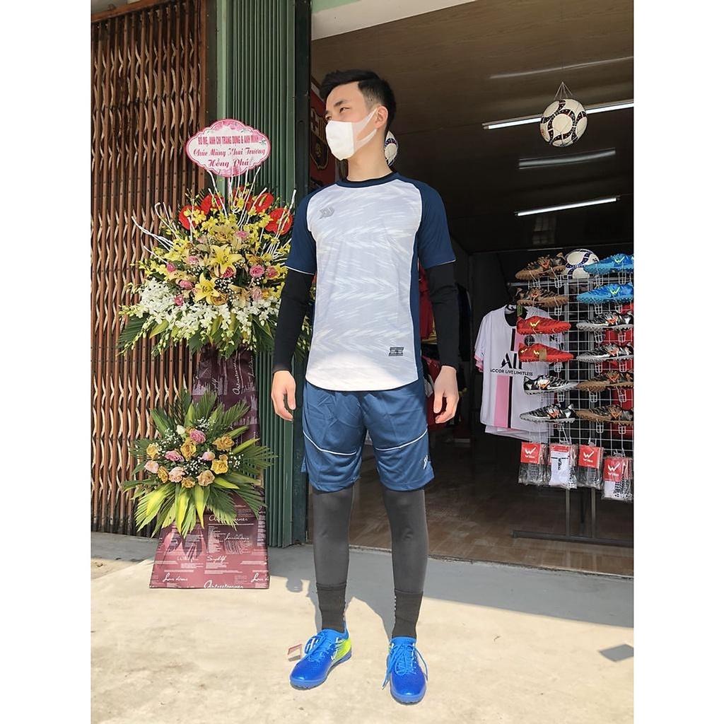 Mẫu áo thể thao bóng đá không logo cao cấp bộ quần áo thể thao gai lạnh