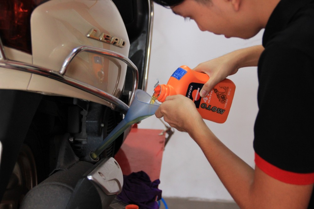 Bộ 10 phểu thay nhớt xe máy dài 25 cm