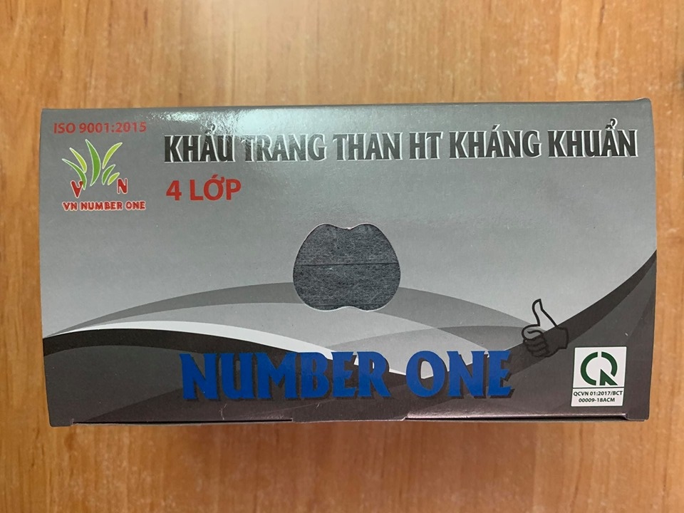 Khẩu trang y tế 4 lớp than Number One