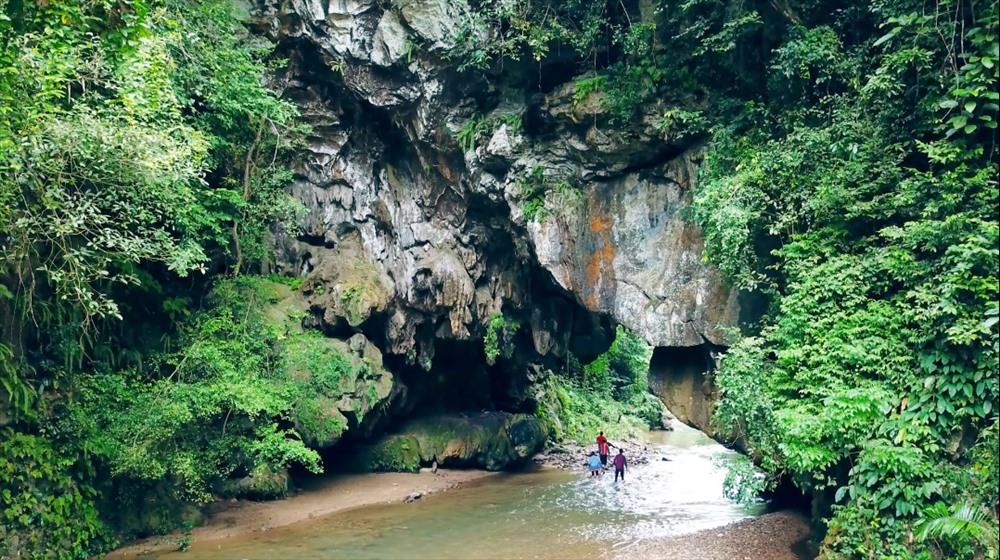Cổng trời Đông Giang 2N1Đ