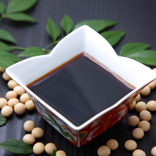 Nước tương đậu nành Nhật Bản vị thanh dịu Yamagen Soy Sauce 1L